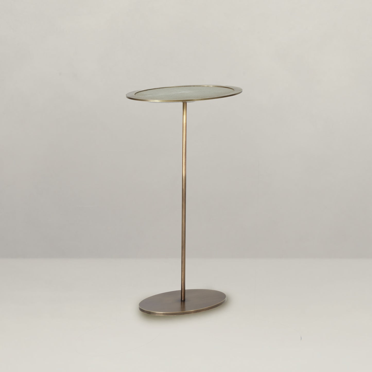 Como Side Table, Oval