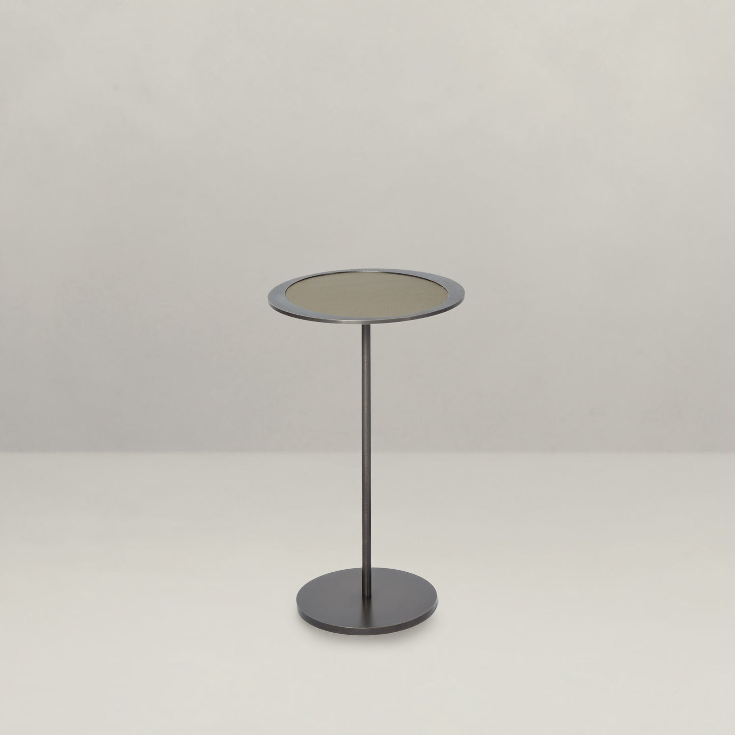 Como Side Table, Round