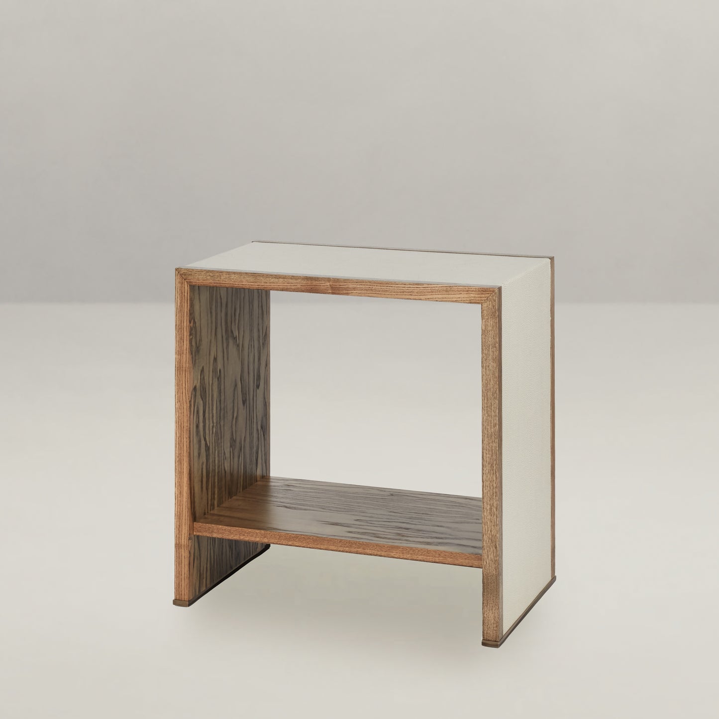 Richmond Side Table, Wood