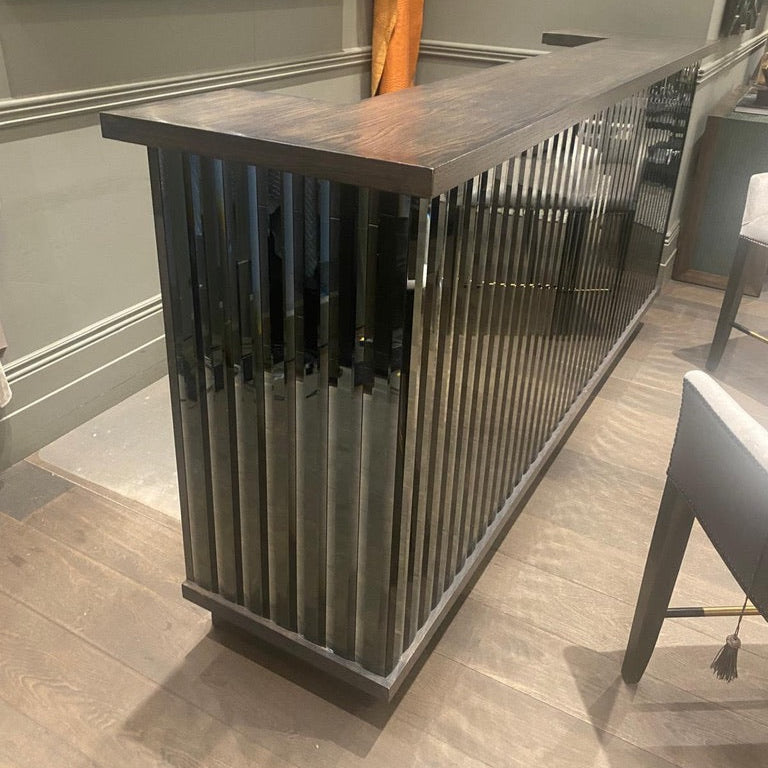 Linea Bar - £1,995 (was £12,995)