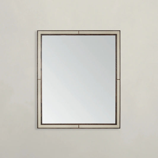 Albion Mirror, Medium