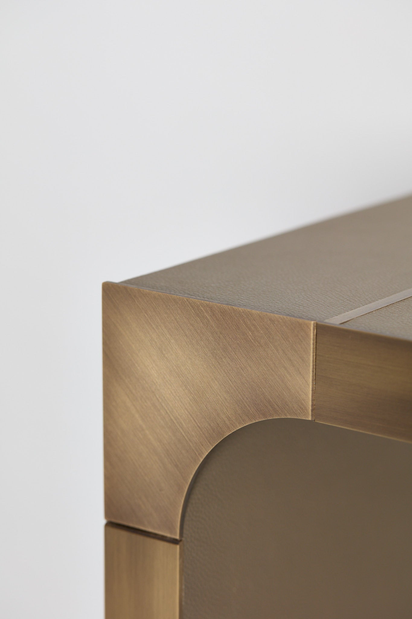 Florence Console, Brass