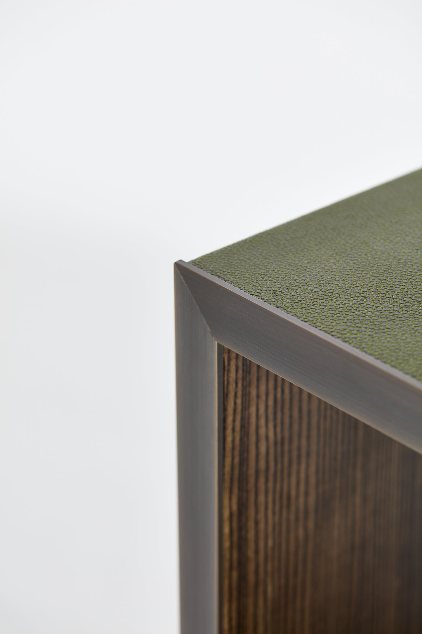 Richmond Side Table, Brass