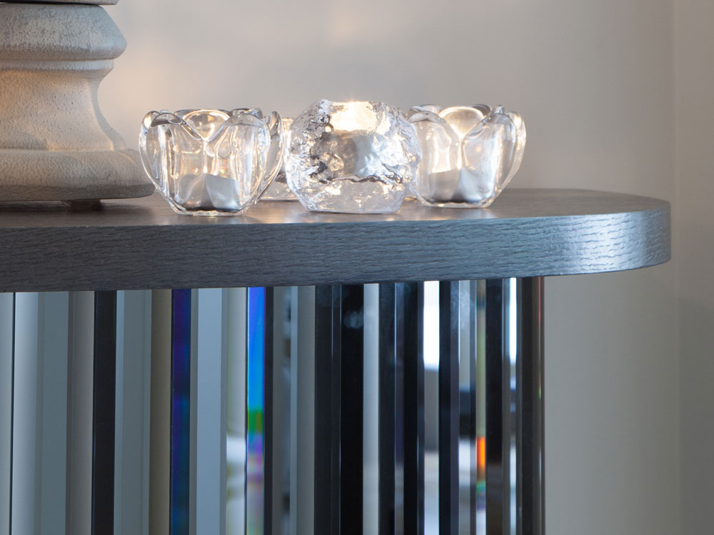 Linea Side Table, Oval