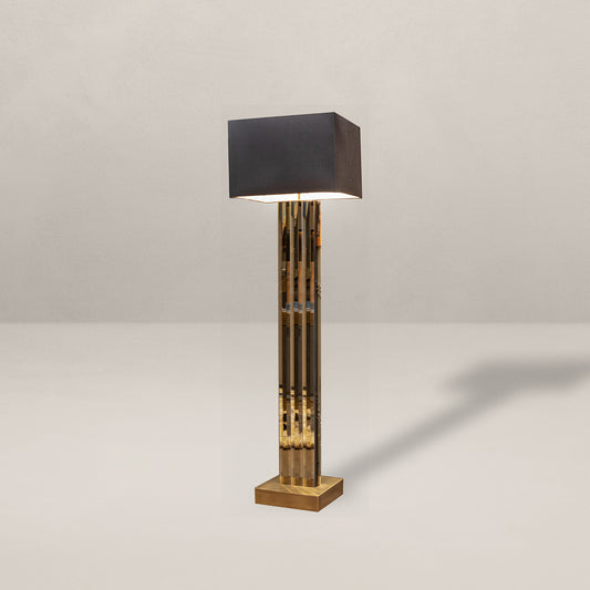 Linea Floor Lamp