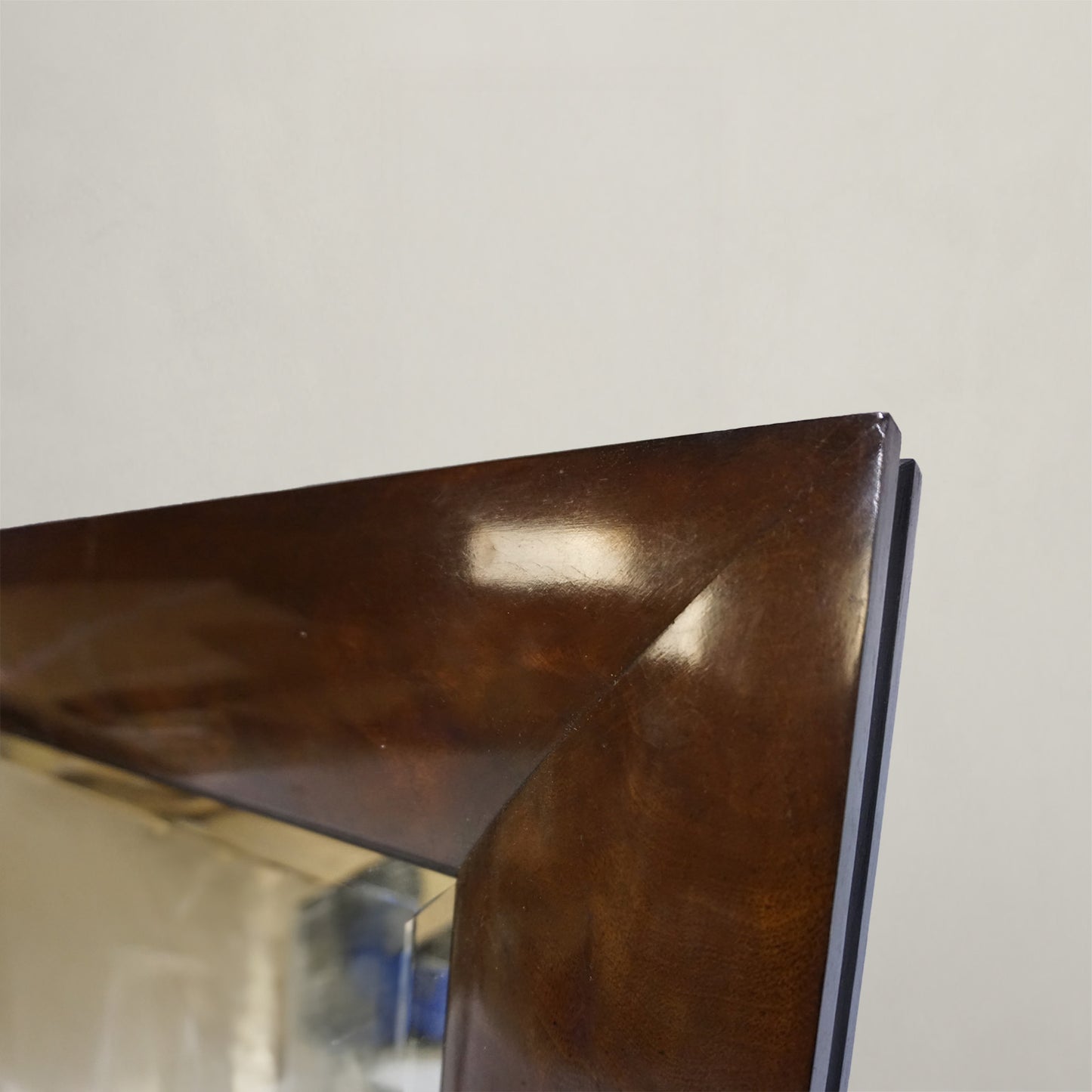 Mahogany Curl Mirror