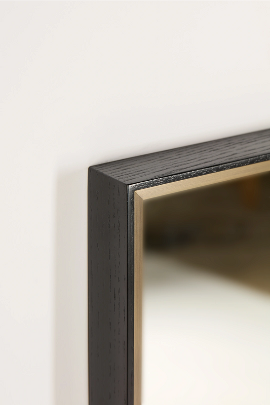 Stanway Mirror, Medium